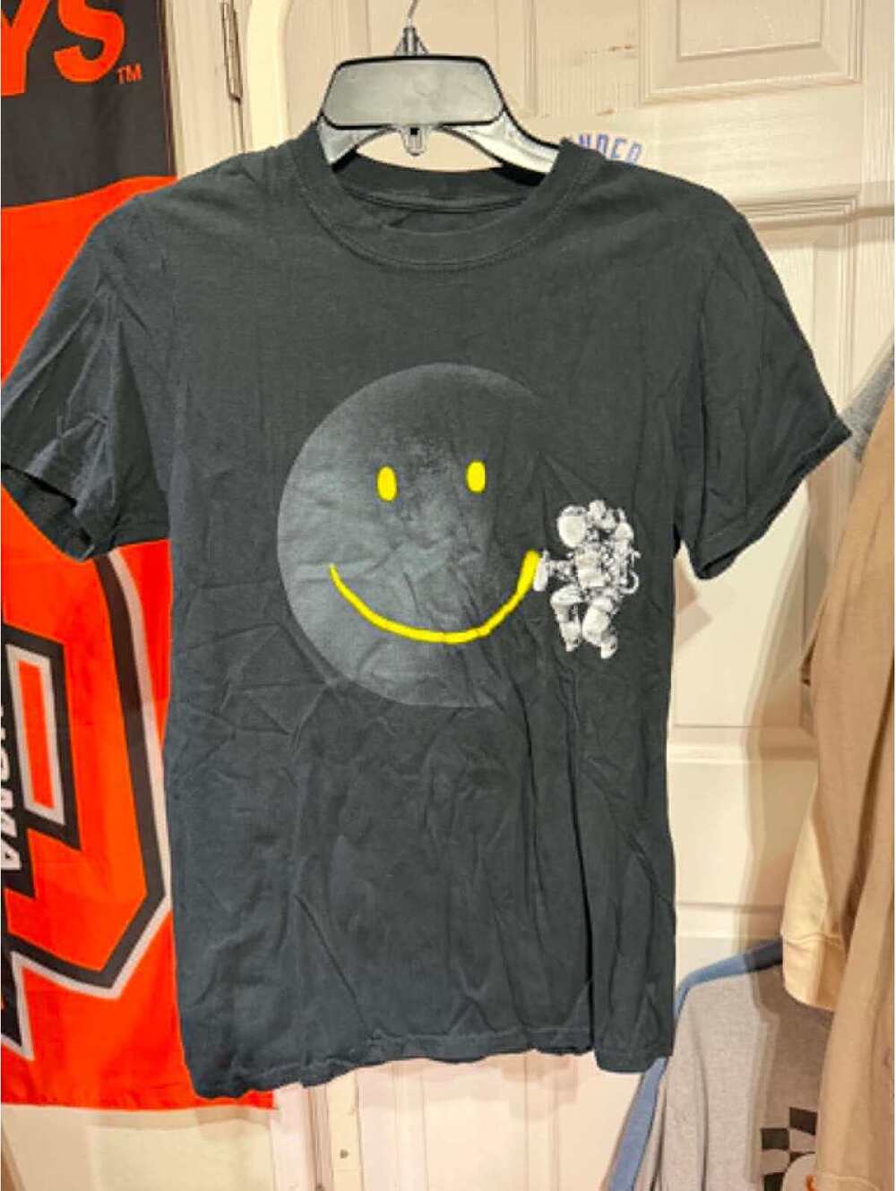 Youth Threadless Graphic T-Shirt, Yellow Smiley Face and Astronaut Design, Small